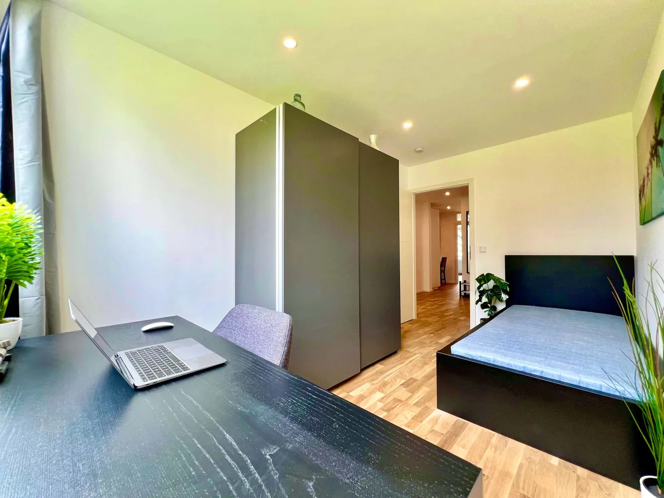 Shared room with 12 m² in Munich – Photo 2