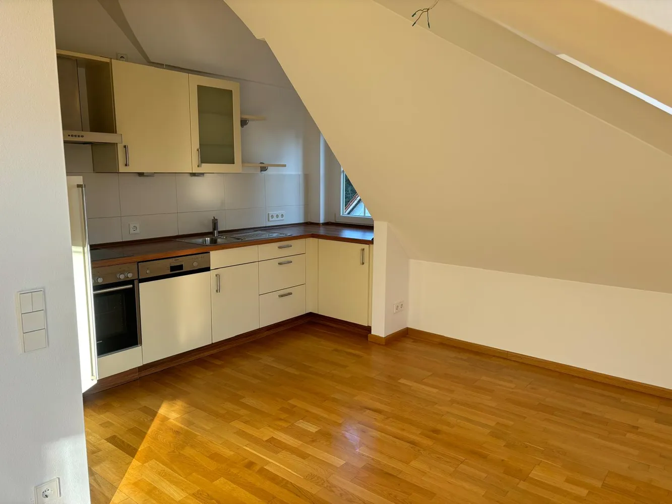2 room apartment with 72 m² in Munich – Photo 12