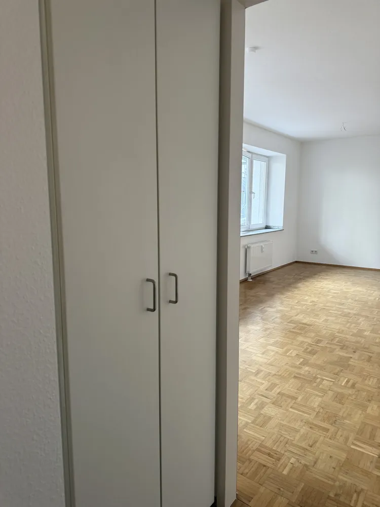 2 Zimmer Wohnung mit 76 m² in Düsseldorf – Bild 6