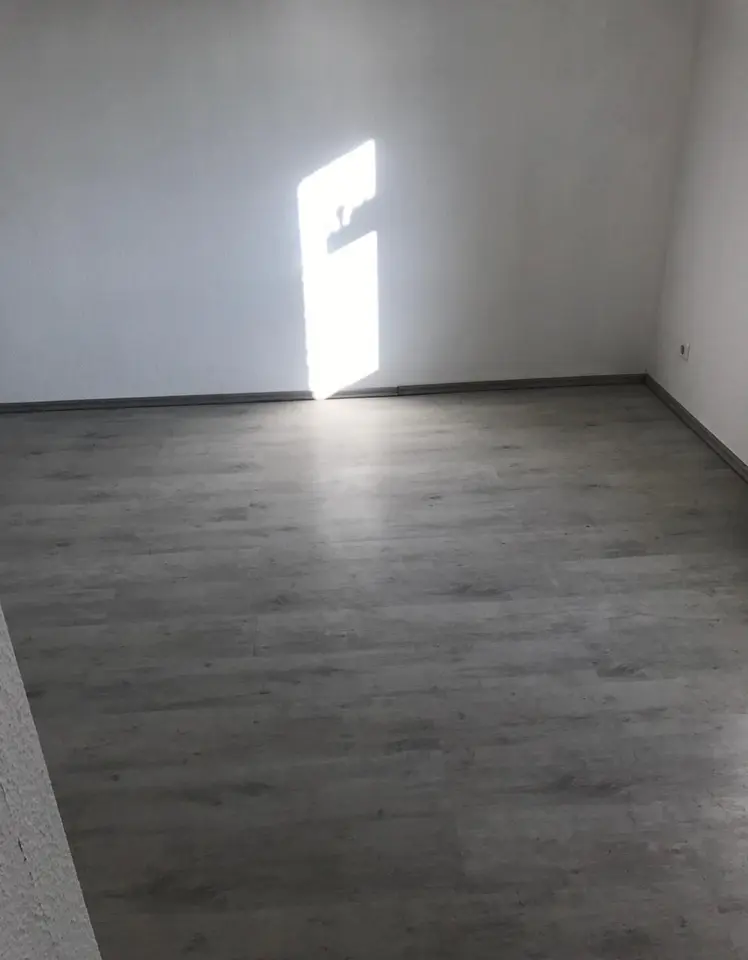 9 room house with 220 m² in Neubrandenburg – Photo 2