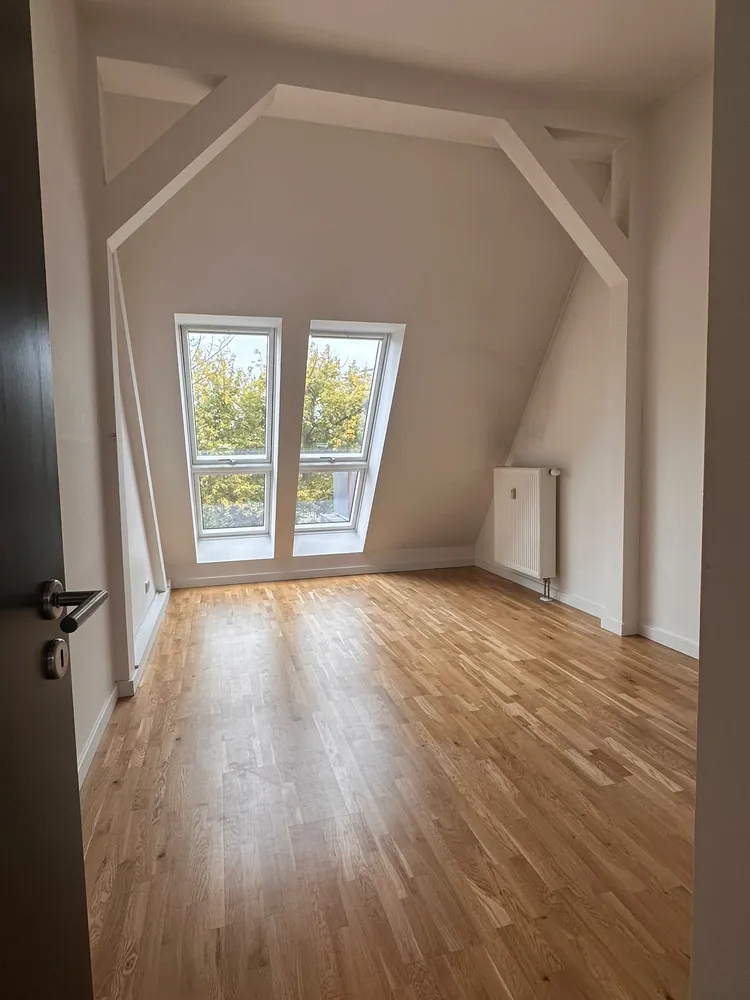4 room apartment with 135 m² in Berlin – Photo 9