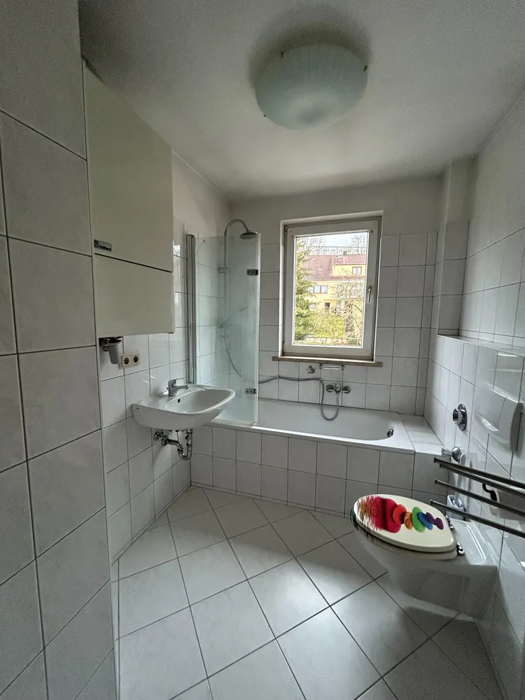 3 Zimmer Wohnung mit 66 m² in Meiningen – Bild 1