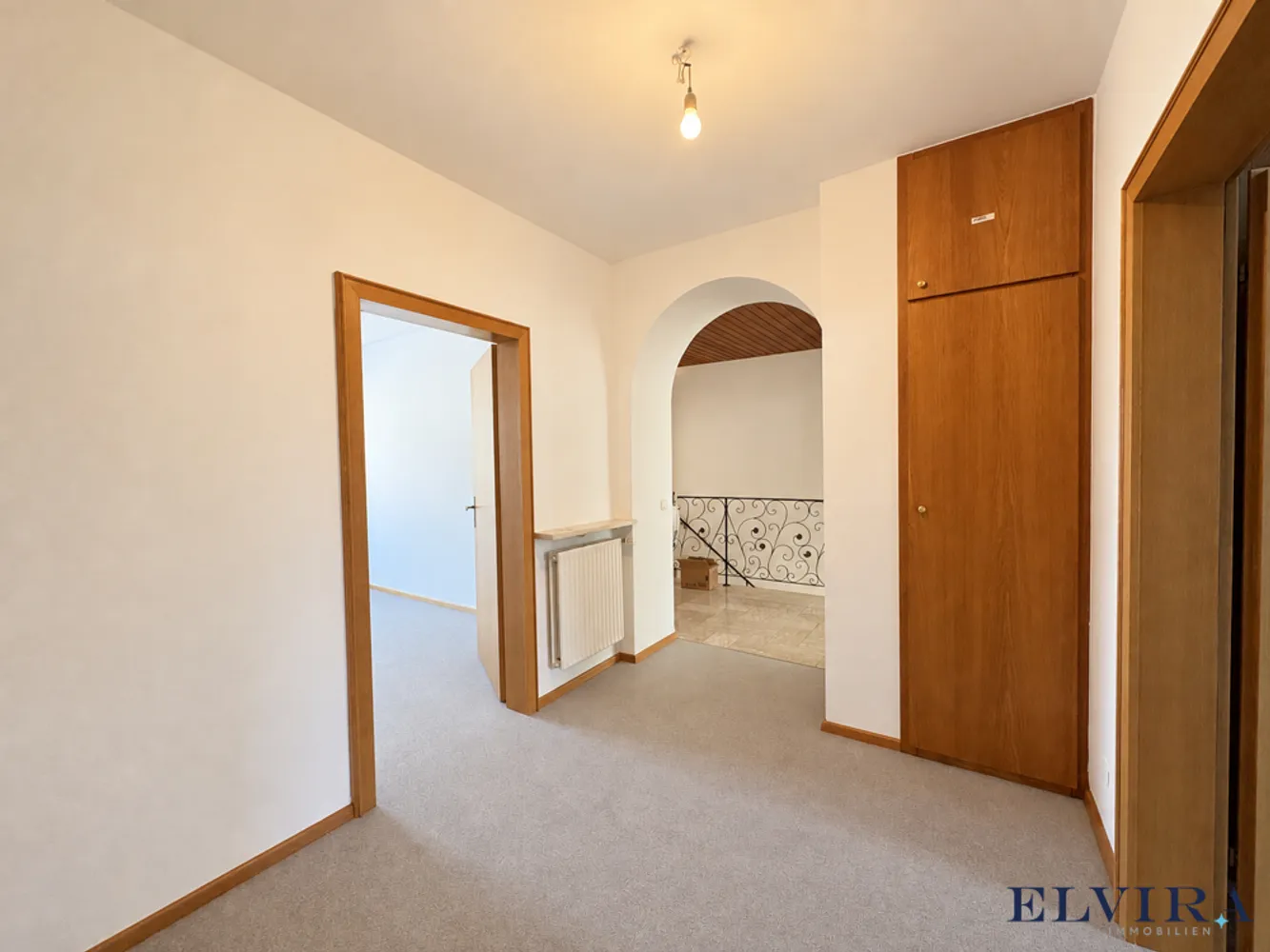 6 Zimmer Haus mit 236 m² in München – Bild 10