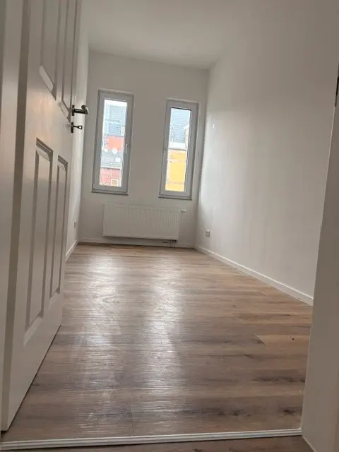 4 Zimmer Wohnung mit 100 m² in Sonneberg – Bild 7