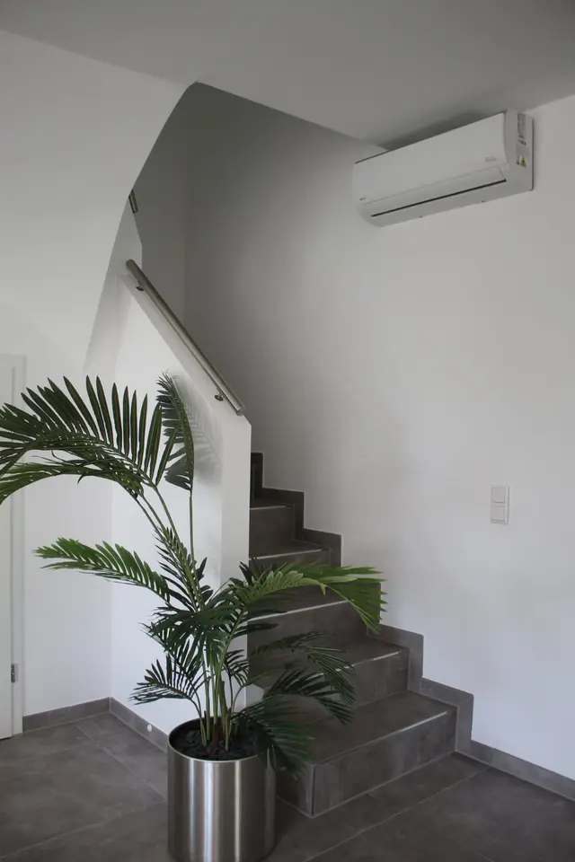 3 Zimmer Wohnung mit 110 m² in Regensburg – Bild 8