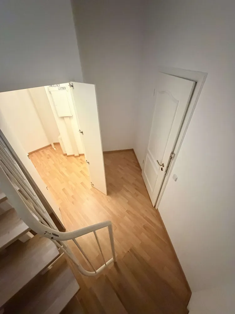 1 Zimmer Wohnung mit 65 m² in Halle (Saale) – Bild 2