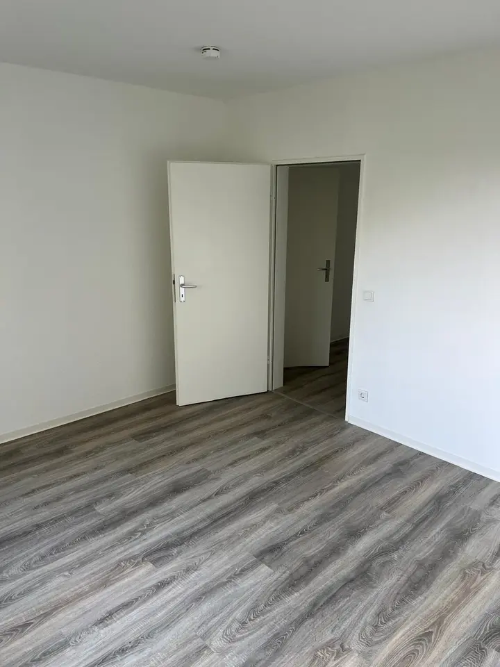 4 Zimmer Wohnung mit 94 m² in Wuppertal – Bild 4