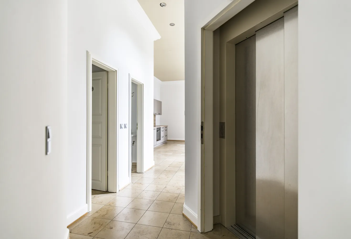 5 Zimmer Wohnung mit 168 m² in Wiesbaden – Bild 7