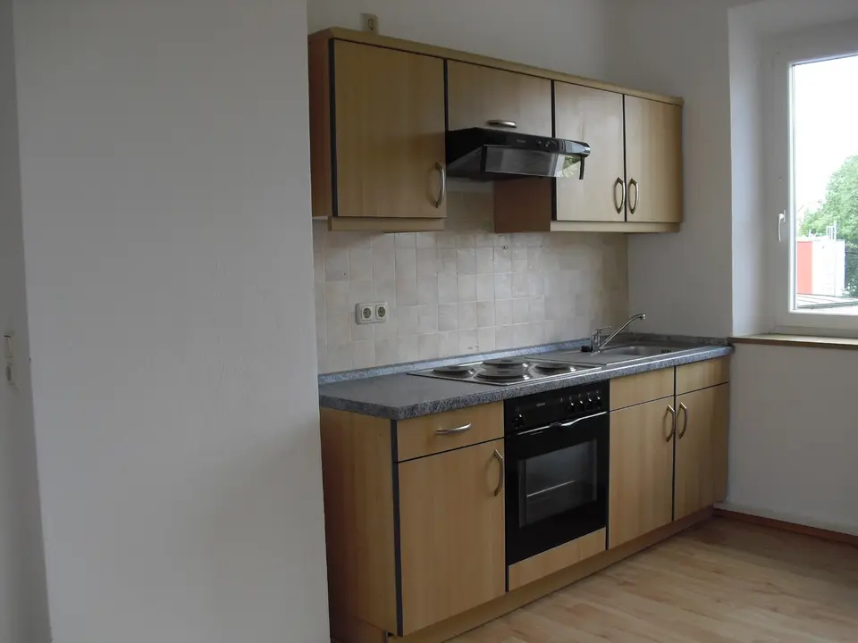 2 Zimmer Wohnung mit 56 m² in Hof – Bild 2