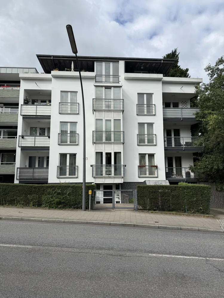 2 Zimmer Wohnung mit 66 m² in Hamburg – Bild 2
