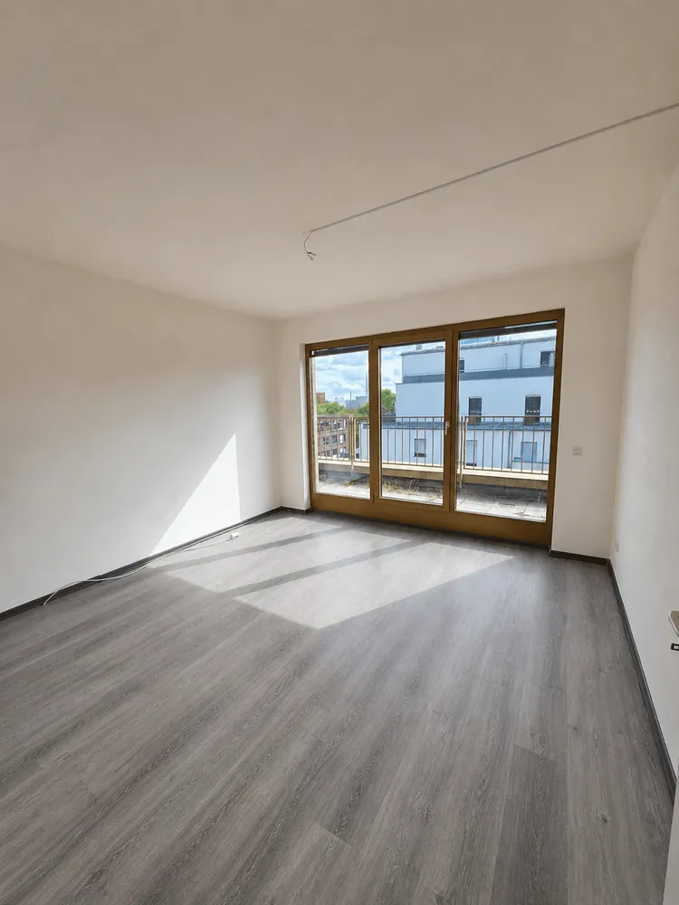 2 room apartment with 76 m² in Frankfurt am Main – Photo 2
