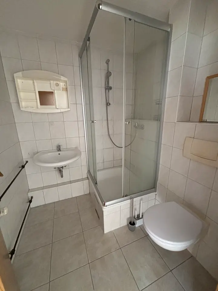 2 Zimmer Wohnung mit 30 m² in Freiburg im Breisgau – Bild 4