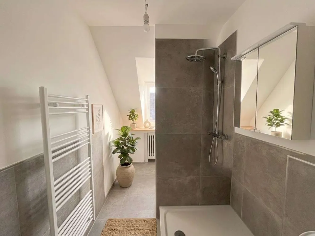 2 Zimmer Wohnung mit 71 m² in Düsseldorf – Bild 6