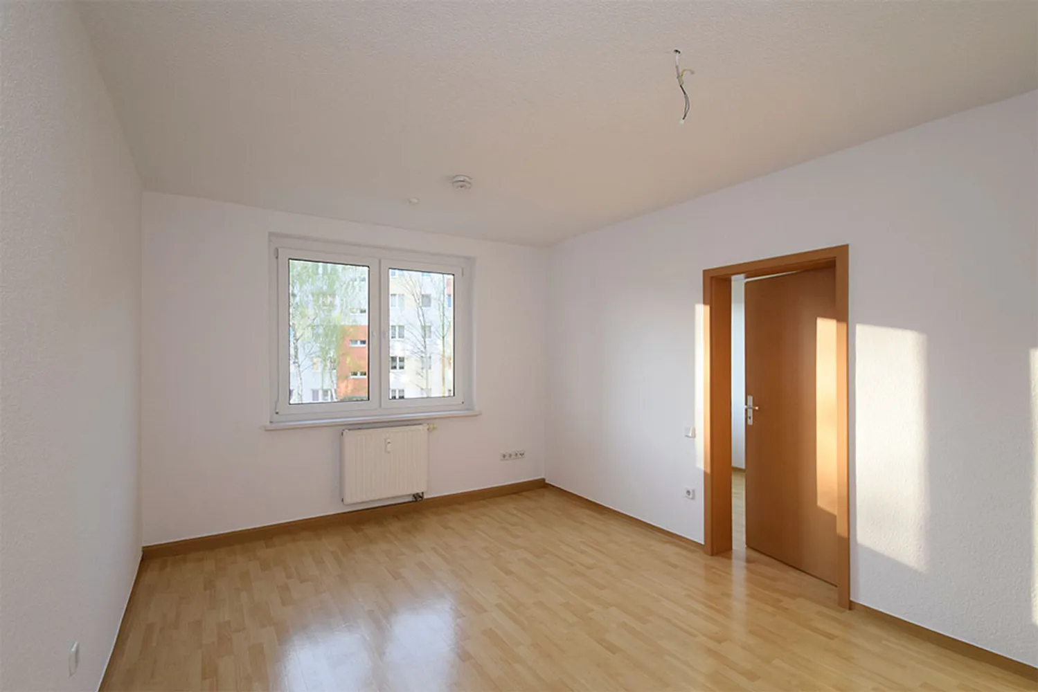 2 Zimmer Wohnung mit 60 m² in Halle (Saale) – Bild 2