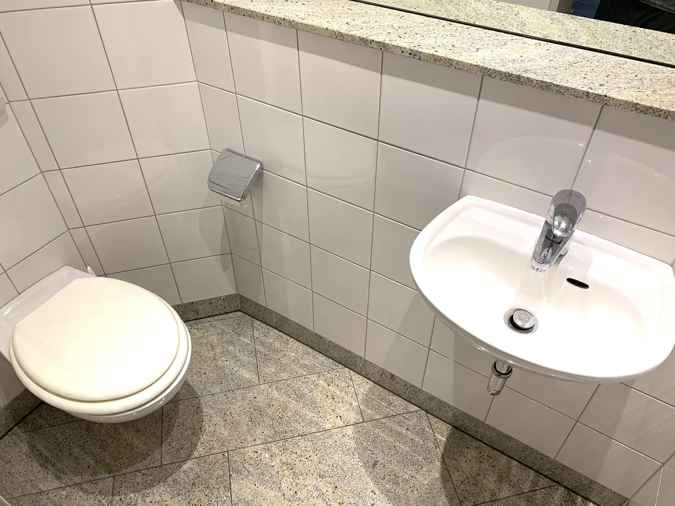 3 Zimmer Wohnung mit 85 m² in Düsseldorf – Bild 11
