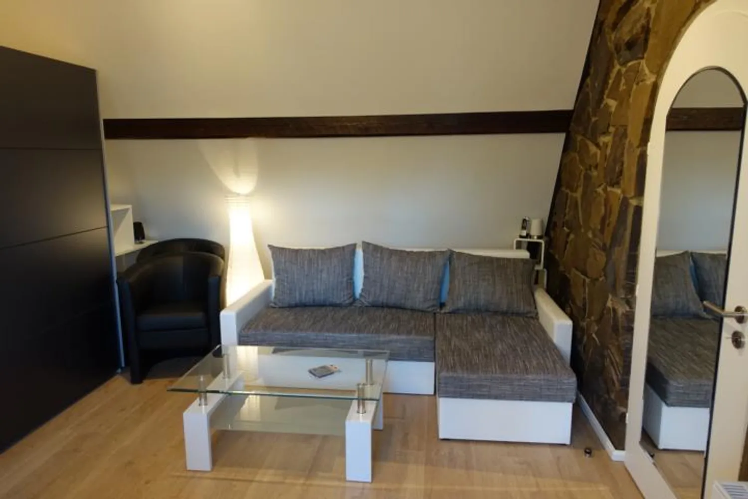 2 Zimmer Wohnung mit 32 m² in Köln – Bild 10