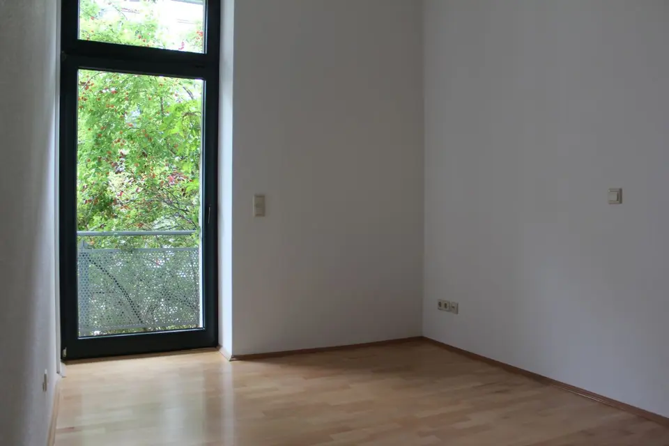 2 Zimmer Wohnung mit 39 m² in Halle (Saale) – Bild 6