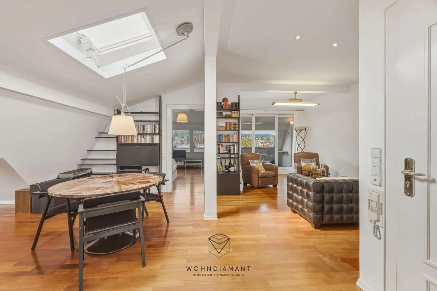 2 Zimmer Wohnung mit 55 m² in Stuttgart – Bild 1