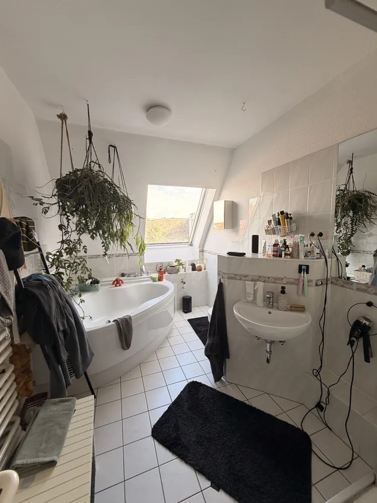 2 Zimmer Wohnung mit 83 m² in Berlin – Bild 4