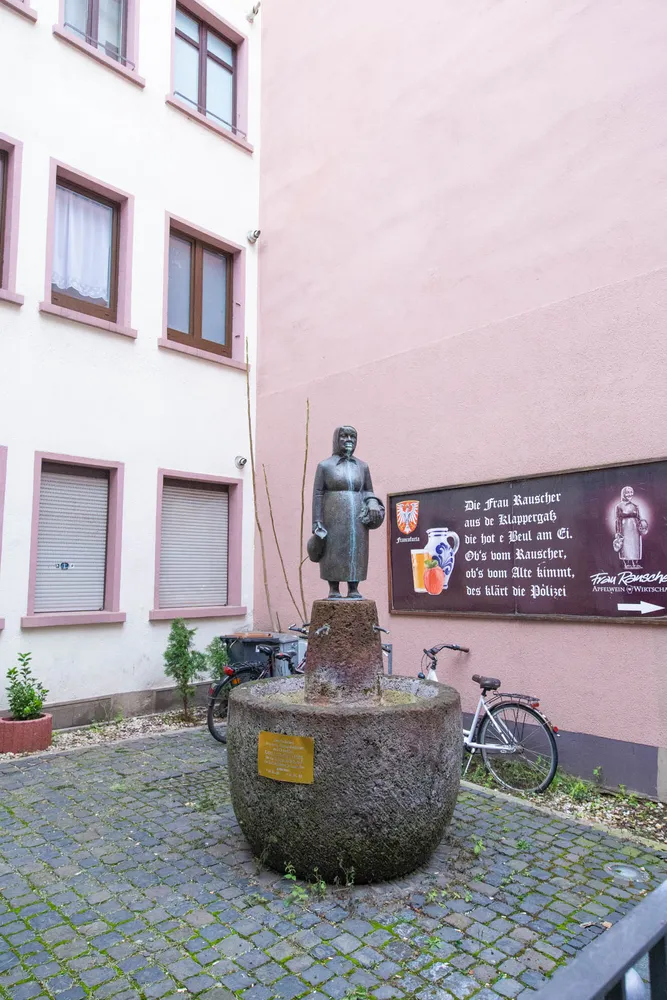 2 Zimmer Wohnung mit 46 m² in Frankfurt am Main – Bild 6
