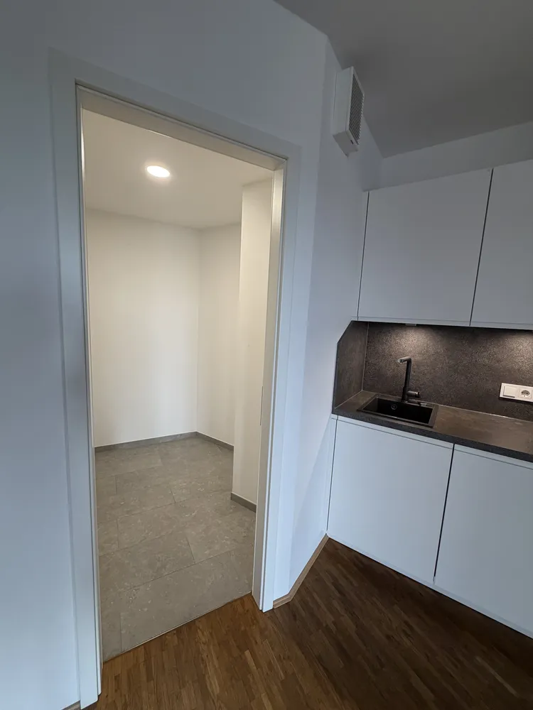 4 Zimmer Wohnung mit 81 m² in Frankfurt am Main – Bild 4