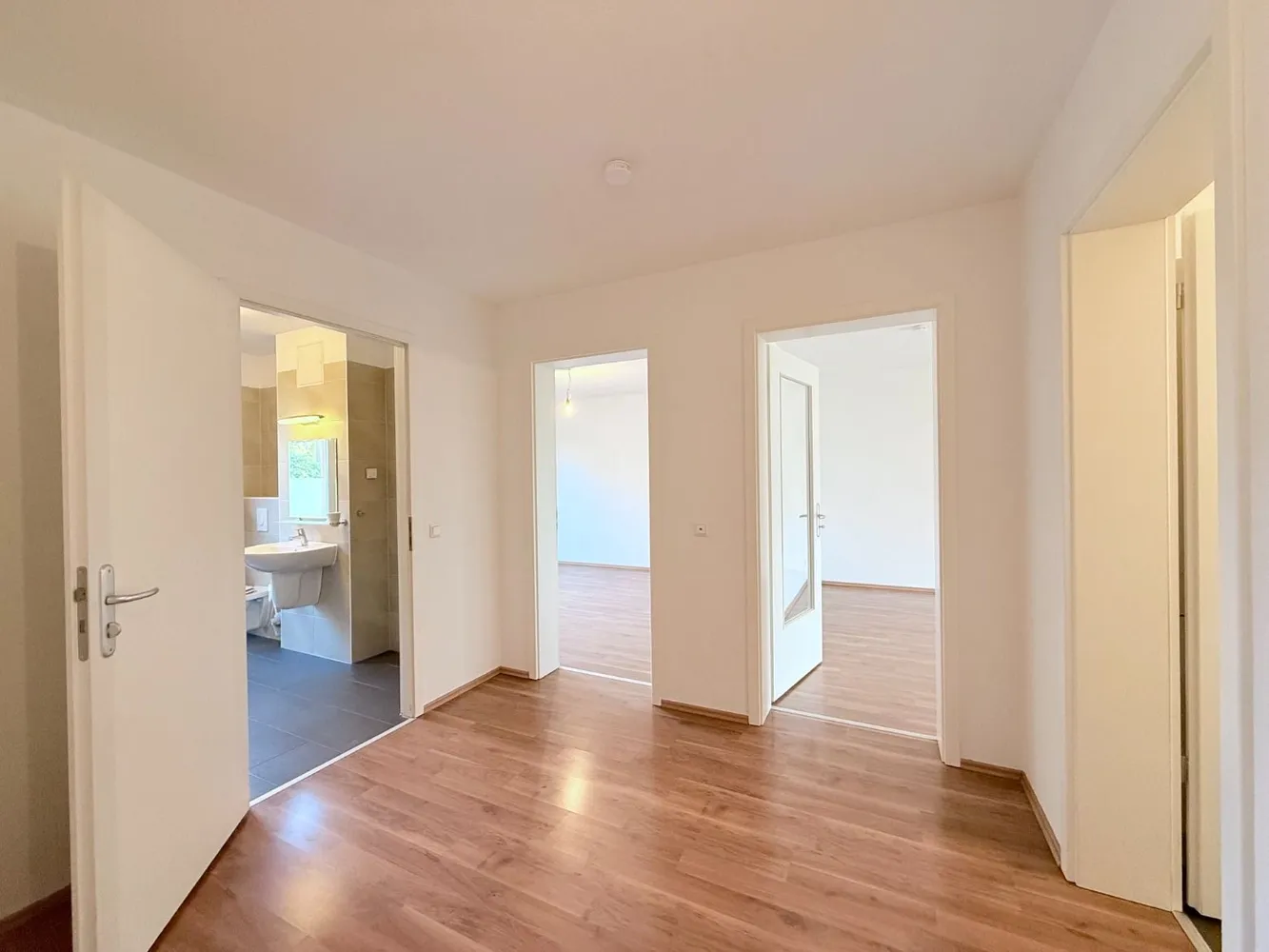 3 Zimmer Wohnung mit 86 m² in Berlin – Bild 2