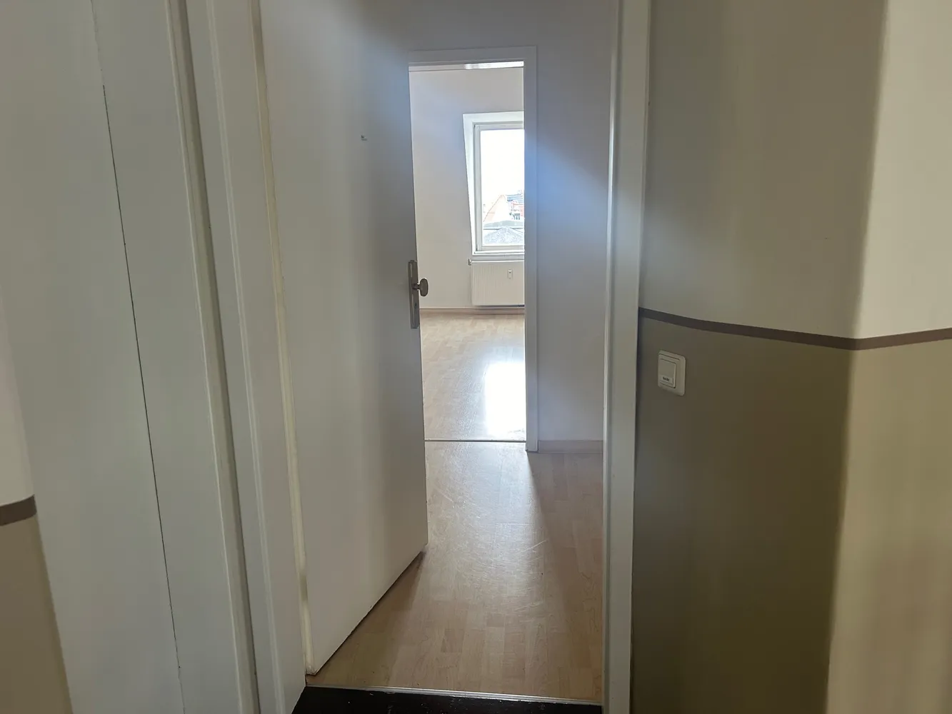 2 Zimmer Wohnung mit 56 m² in Halle (Saale) – Bild 5
