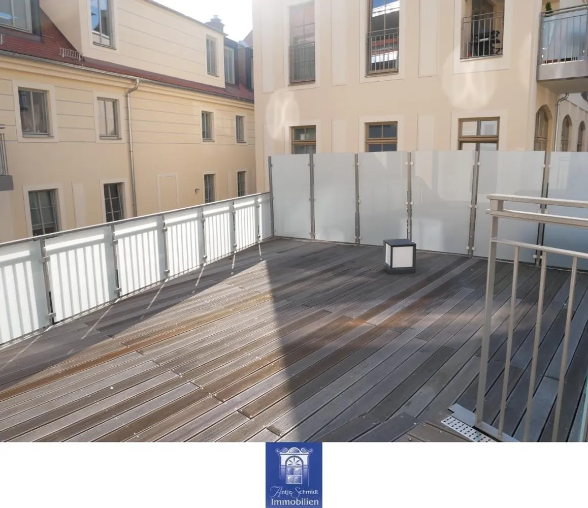 5 Zimmer Wohnung mit 128 m² in Dresden – Bild 2