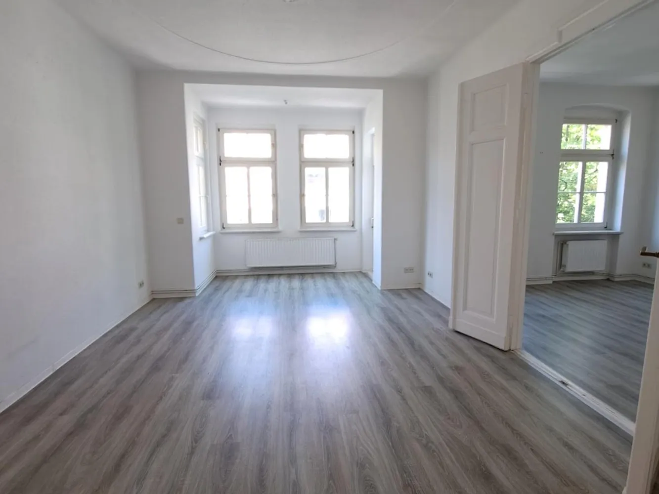 5 Zimmer Wohnung mit 115 m² in Halle (Saale) – Bild 2