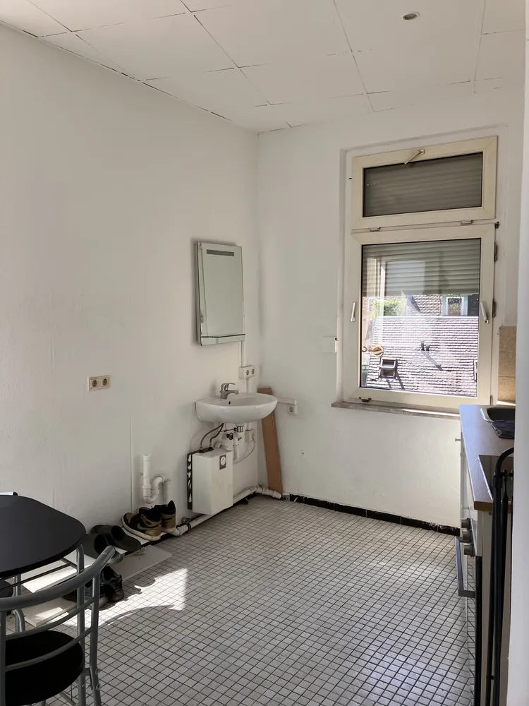 2 Zimmer Wohnung mit 38 m² in Karlsruhe – Bild 2