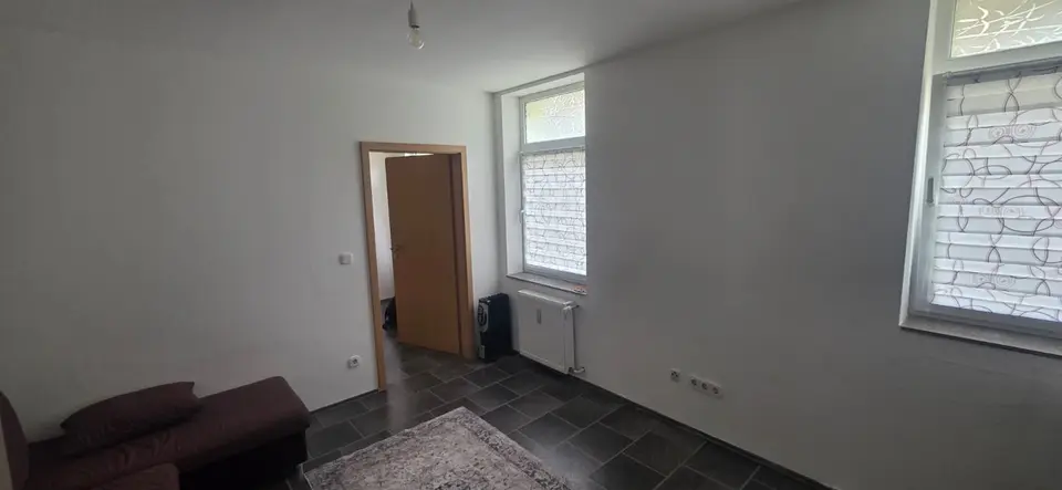 2 Zimmer Wohnung mit 36 m² in Krefeld – Bild 2
