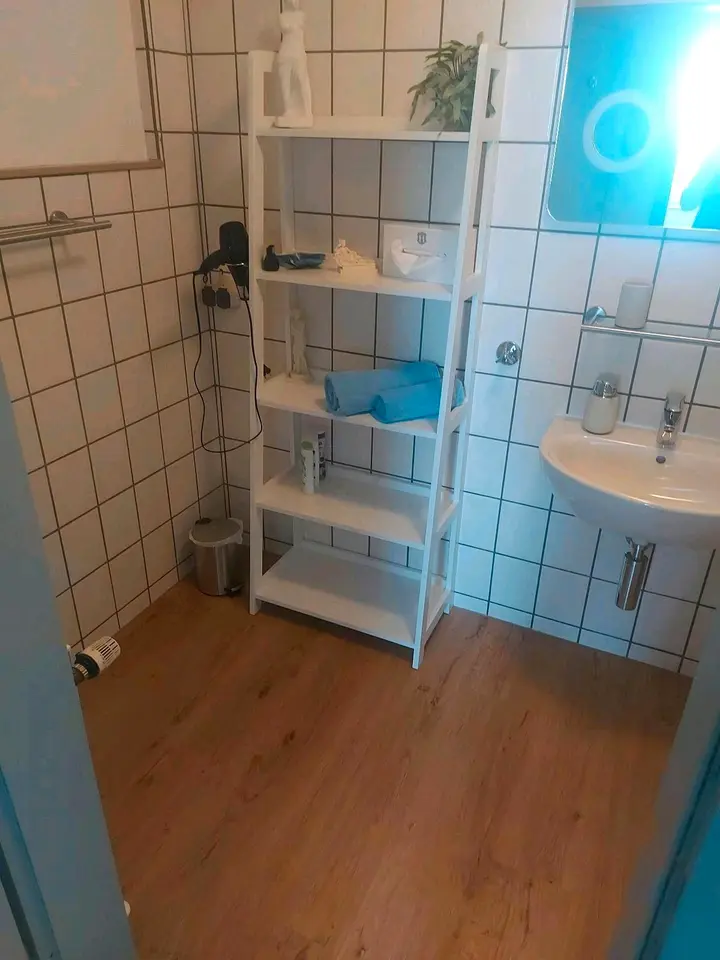 WG-Zimmer mit 40 m² in Grevenbroich – Bild 9