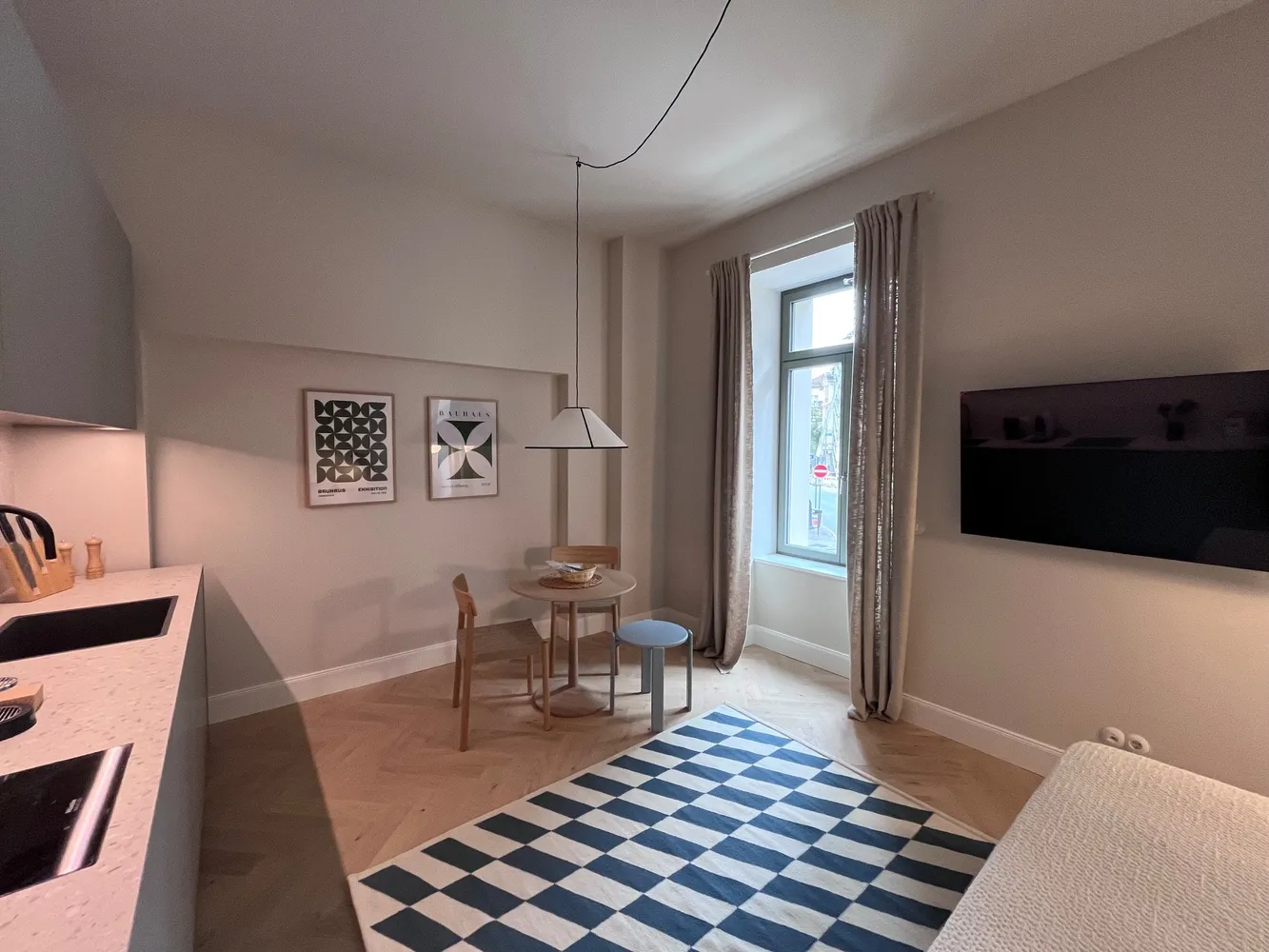 1 Zimmer Wohnung mit 27 m² in Frankfurt am Main – Bild 2