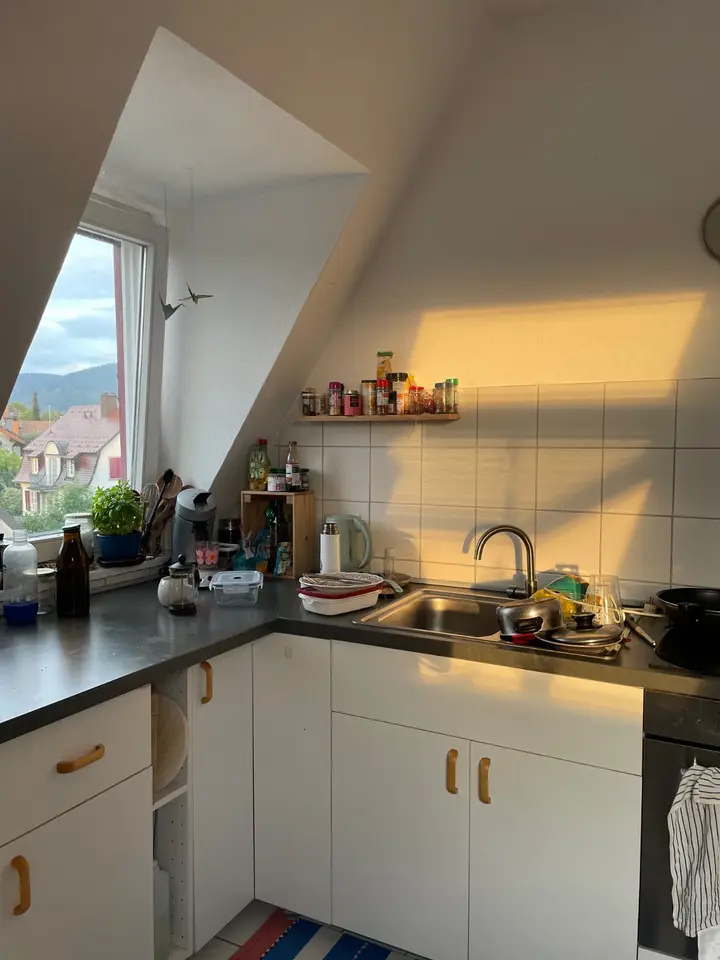 2 Zimmer Wohnung mit 16 m² in Freiburg im Breisgau – Bild 2