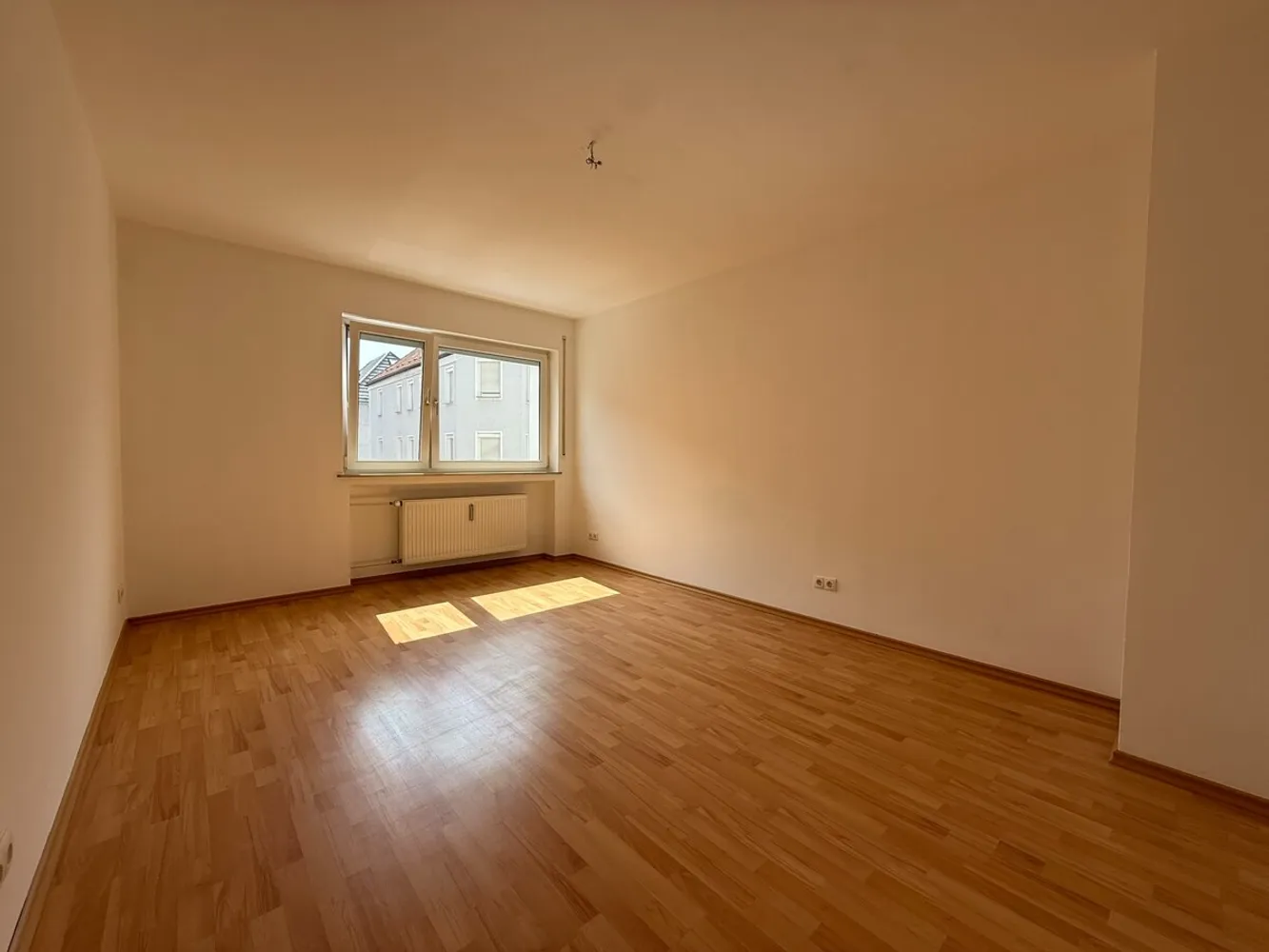 3 Zimmer Wohnung mit 55 m² in Augsburg – Bild 2