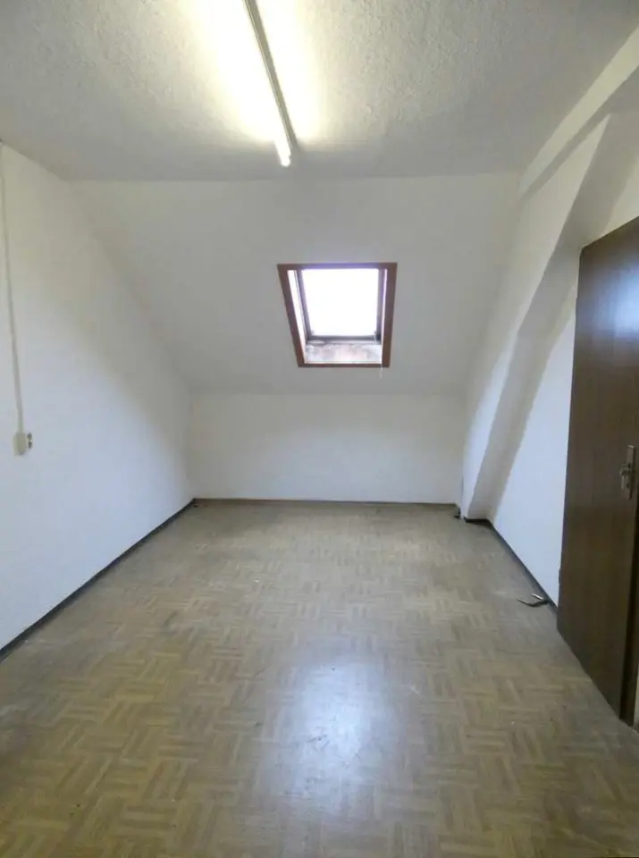 3 Zimmer Wohnung mit 95 m² in Annaberg-Buchholz – Bild 2