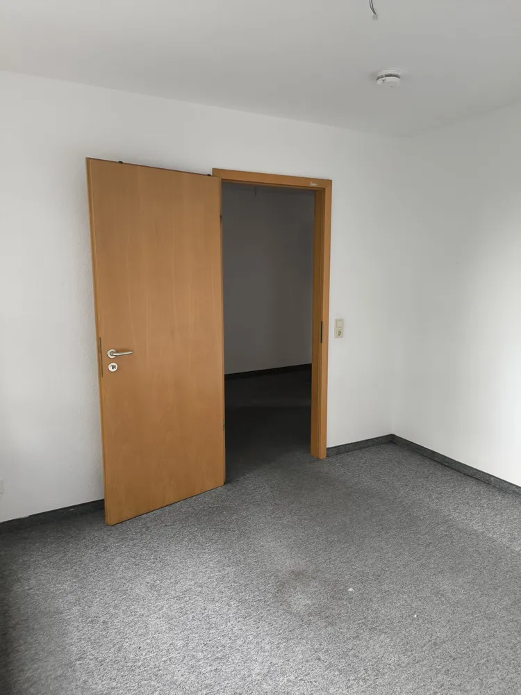 2 Zimmer Wohnung mit 61 m² in Krefeld – Bild 4