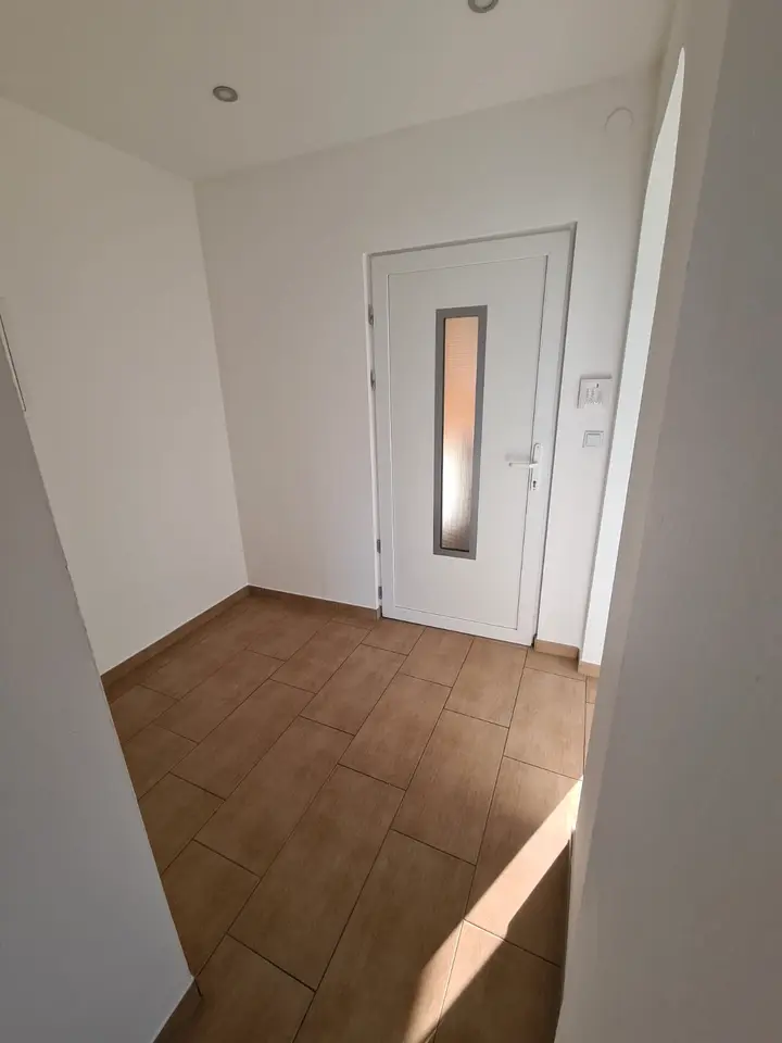 2 Zimmer Wohnung mit 60 m² in Saarbrücken – Bild 1
