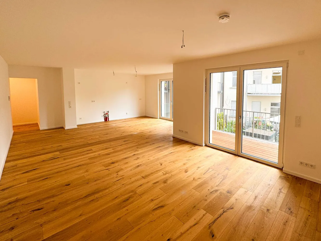 4 Zimmer Wohnung mit 121 m² in Leipzig – Bild 2