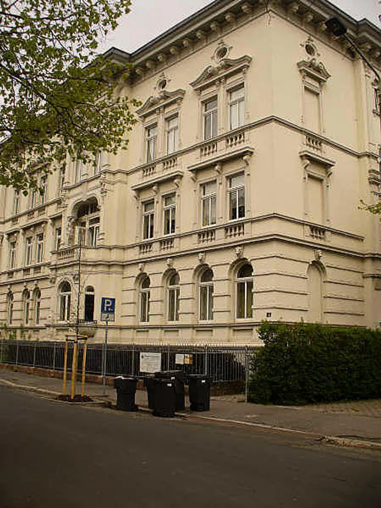 2 Zimmer Wohnung mit 66 m² in Eisenach – Bild 1