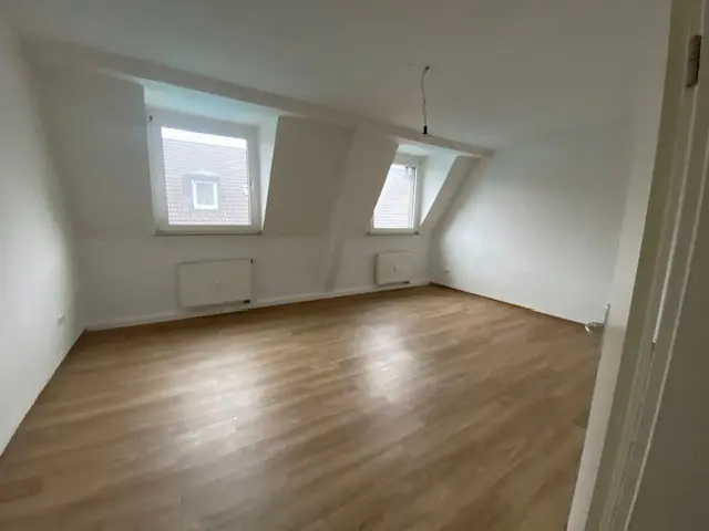 2 Zimmer Wohnung mit 79 m² in Essen – Bild 1