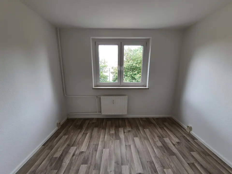 2 Zimmer Wohnung mit 52 m² in Neubrandenburg – Bild 2