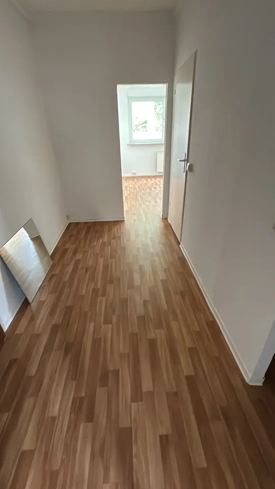 2 Zimmer Wohnung mit 42 m² in Halle (Saale) – Bild 5
