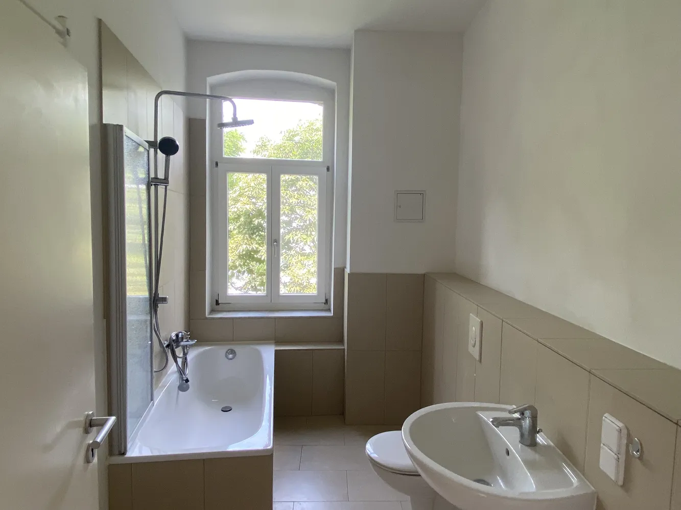 3 Zimmer Wohnung mit 70 m² in Halle (Saale) – Bild 5