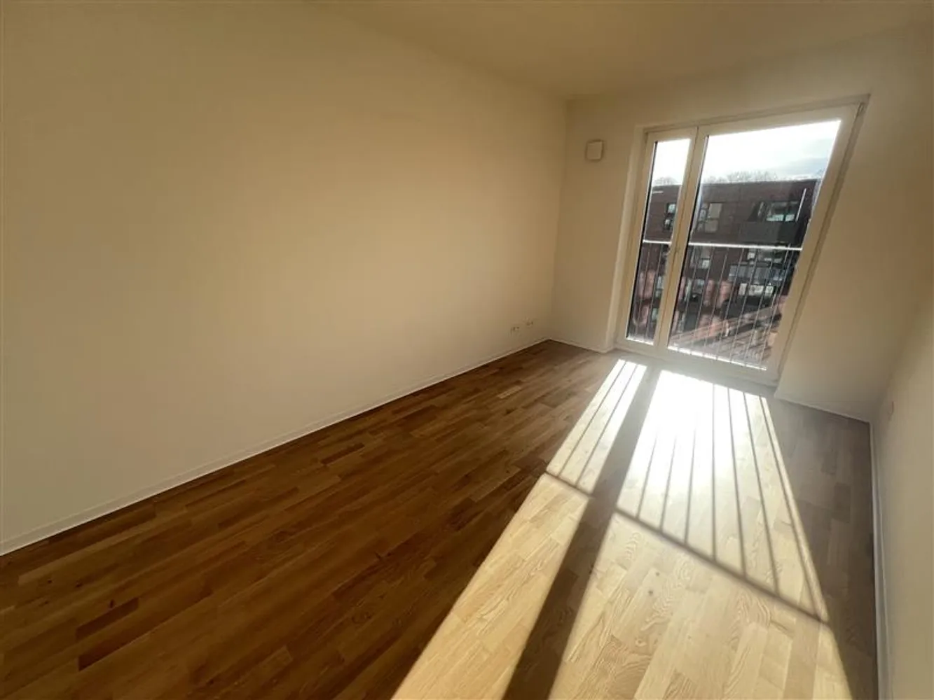 4 Zimmer Wohnung mit 108 m² in Hamburg – Bild 3
