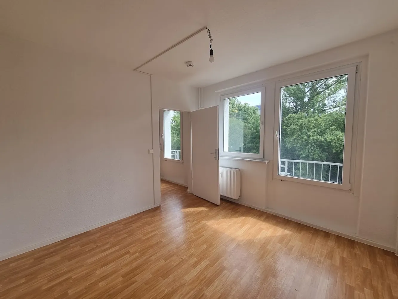 2 Zimmer Wohnung mit 34 m² in Halle (Saale) – Bild 3