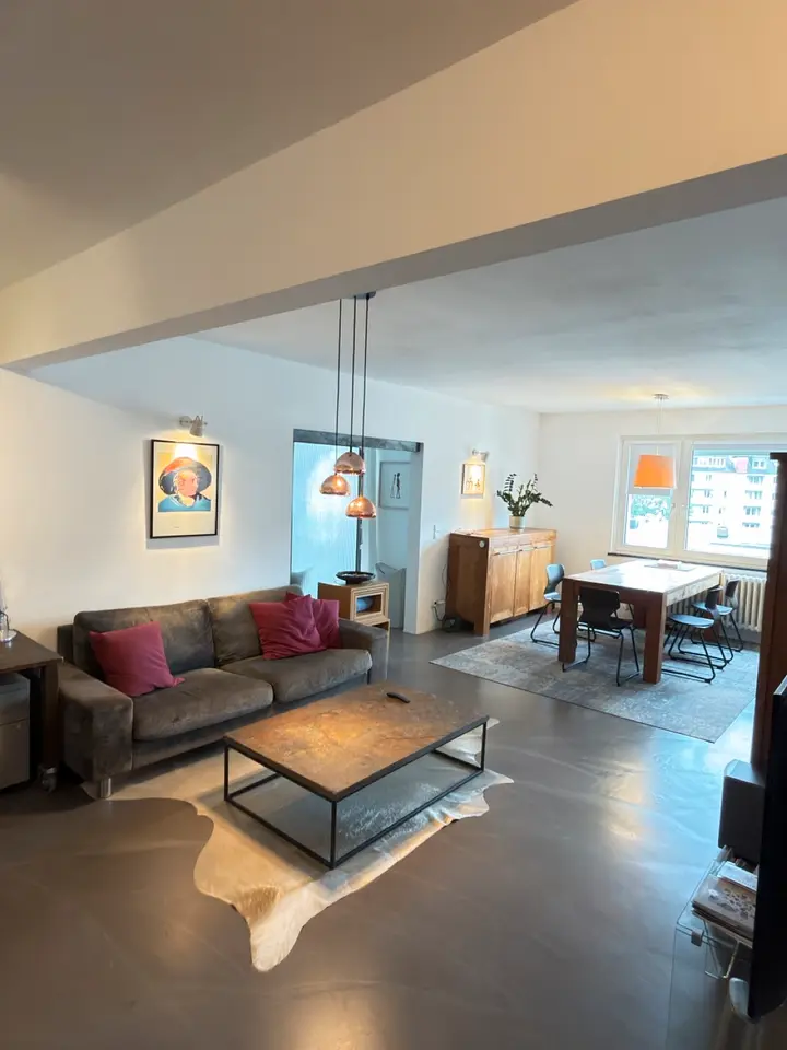 2 Zimmer Wohnung mit 65 m² in Düsseldorf – Bild 1
