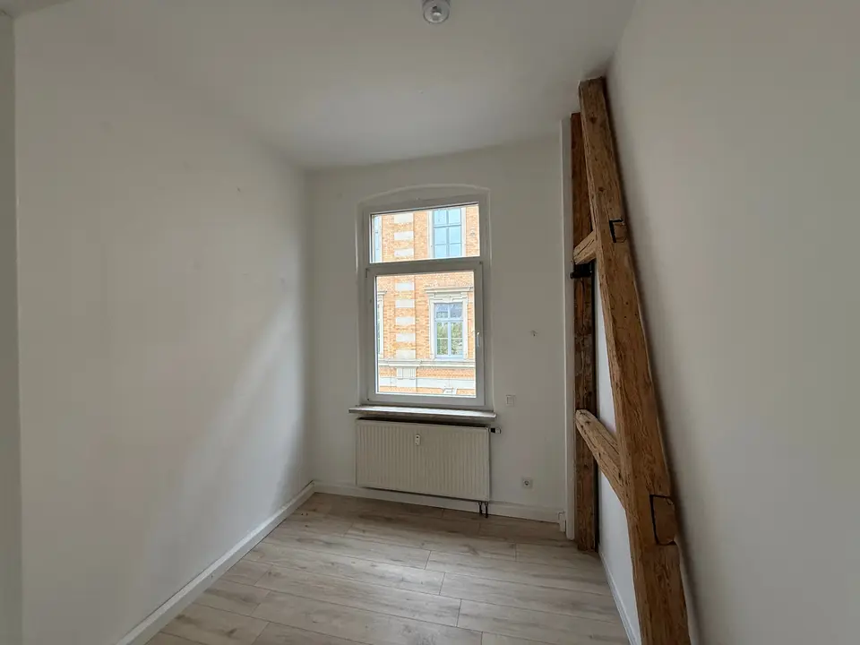 5 Zimmer Wohnung mit 117 m² in Greiz – Bild 3
