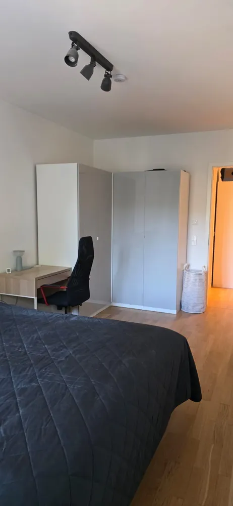 2 Zimmer Wohnung mit 60 m² in Köln – Bild 2