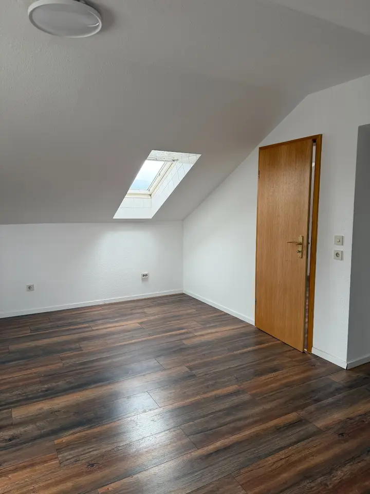 2 Zimmer Wohnung mit 61 m² in Hannover – Bild 2